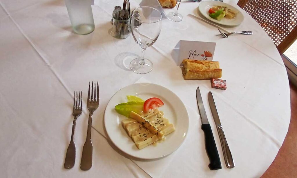 Restaurant résidence services seniors Lorient  © Lucas BORNE